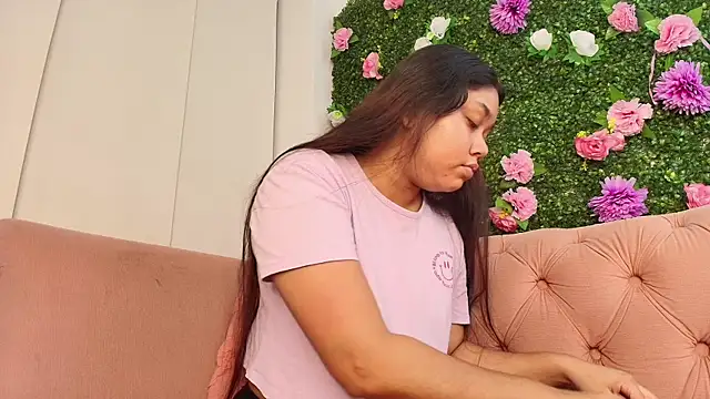 shanon marel online show from September 16, 12:06 pm