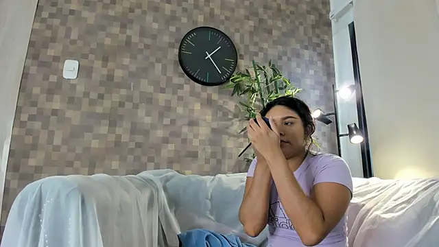 shanon marel online show from November 12, 12:05 pm