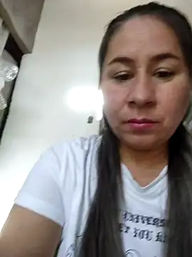 Snapshot of Nala1986 chatting on September 15, 1:55 pm Nala1986 online show from September 15, 1:55 pm