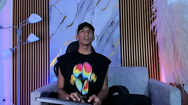 JulienSaint online show from September 29, 12:10 pm