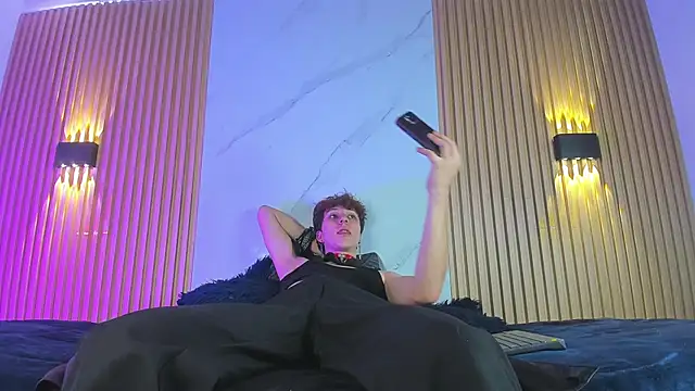 IM DAREN online show from November 1, 12:18 pm