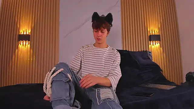 IM DAREN online show from November 8, 3:07 am