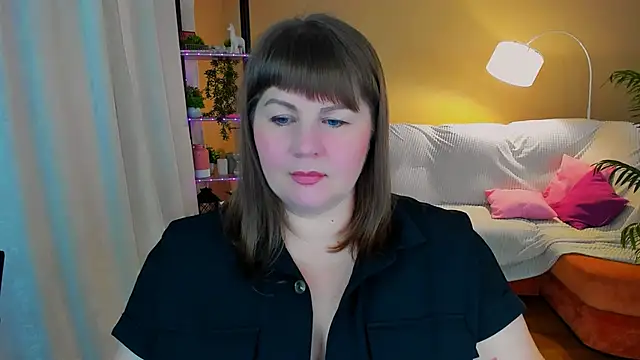 CrystaalStaar online show from October 4, 7:34 pm