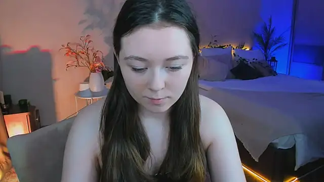 Snapshot of AlluringLookk chatting on November 23, 4:18 pm AlluringLookk online show from November 23, 4:18 pm