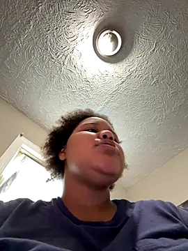 chocolate bella online show from November 12, 8:52 pm