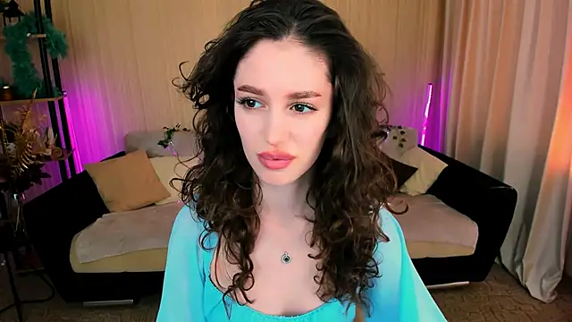 Snapshot of ChristinaConteeree chatting on September 10, 1:11 pm ChristinaConteeree online show from September 10, 1:11 pm