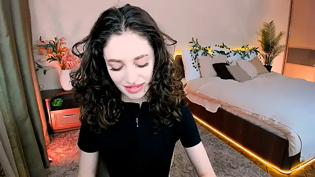 Snapshot of ChristinaConteeree chatting on September 13, 4:18 pm ChristinaConteeree online show from September 13, 4:18 pm