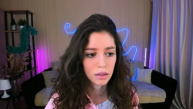 Snapshot of ChristinaConteeree chatting on September 25, 1:37 pm ChristinaConteeree online show from September 25, 1:37 pm