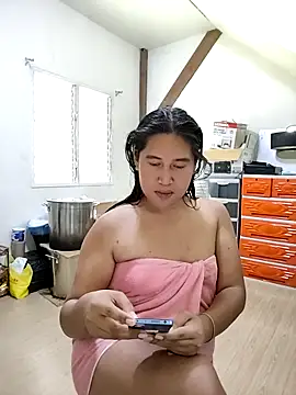 Snapshot of Romantic_Sabrina chatting on September 14, 2:22 am Romantic Sabrina online show from September 14, 2:22 am