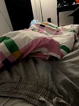 Frankieyyy1 online show from November 26, 10:55 pm