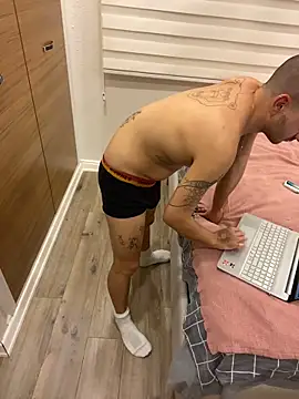 darkdecide online show from November 1, 5:48 pm