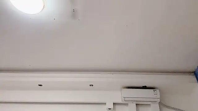 xiaojie2563 online show from September 12, 1:44 pm