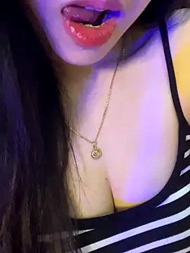 Mon monbaby online show from November 29, 6:44 pm