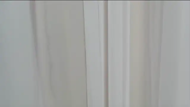 angelainparis28 online show from September 15, 6:46 am