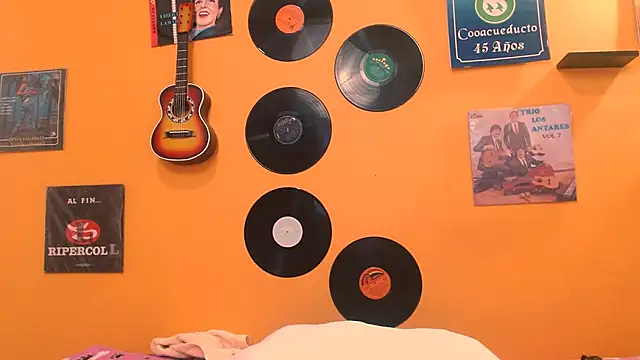 meisevil77 online show from November 7, 2:00 am