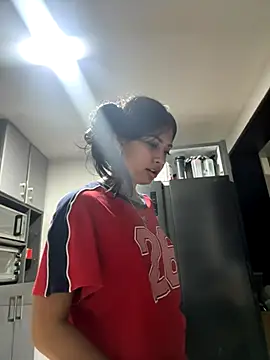 lynn9000 online show from October 29, 3:20 am