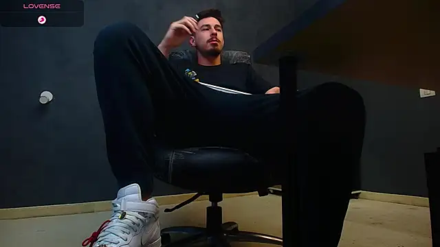 EnzoRace online show from October 12, 4:55 am