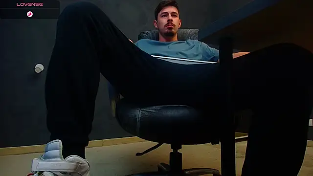 EnzoRace online show from November 8, 5:51 am