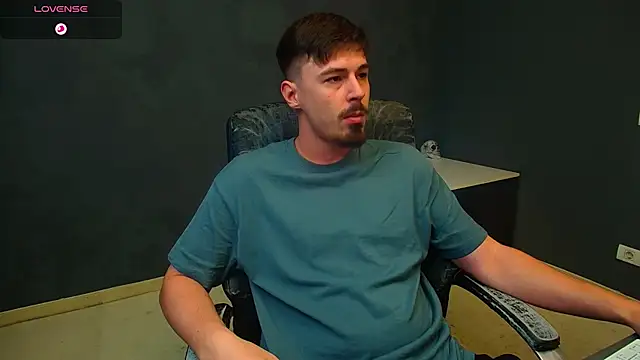 EnzoRace online show from November 15, 5:49 am