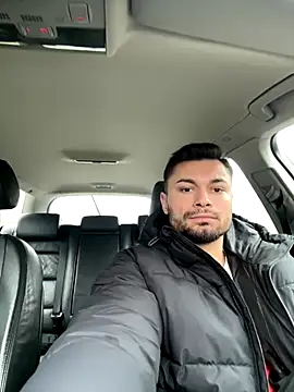 Snapshot of irimiea1729 chatting on December 14, 1:05 pm irimiea1729 online show from December 14, 1:05 pm