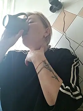 Xseniy online show from October 24, 9:06 am