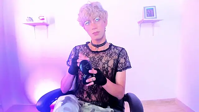 Cooperrosscute233 online show from September 23, 8:12 pm