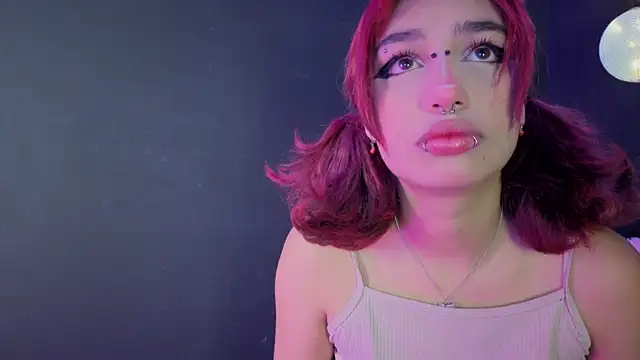 zoelight18 online show from September 12, 3:28 am