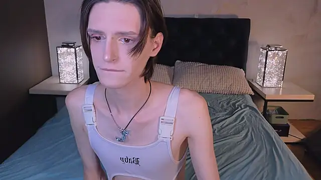 madi snow online show from September 20, 5:19 am