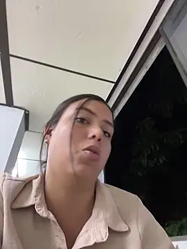 Snapshot of LICEET chatting on November 22, 1:26 am LICEET online show from November 22, 1:26 am