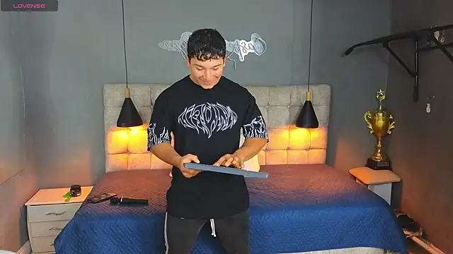 Horny nick18 online show from October 8, 11:30 am