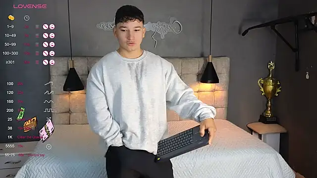 Horny nick18 online show from November 12, 11:43 am