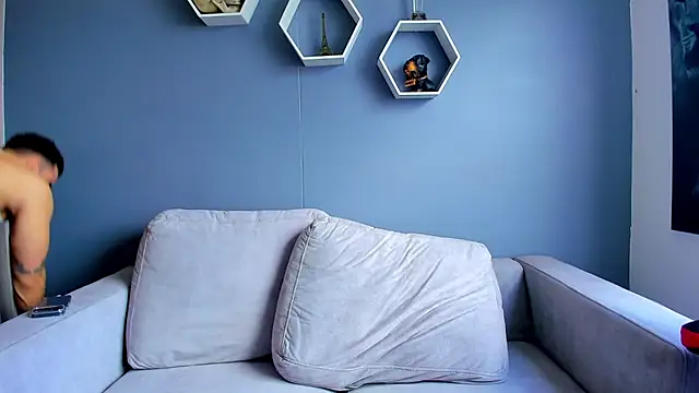 Paul Phoenix online show from October 20, 7:14 pm