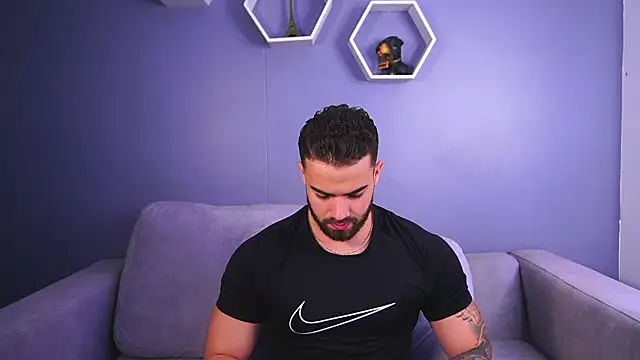 Paul Phoenix online show from November 17, 7:52 pm