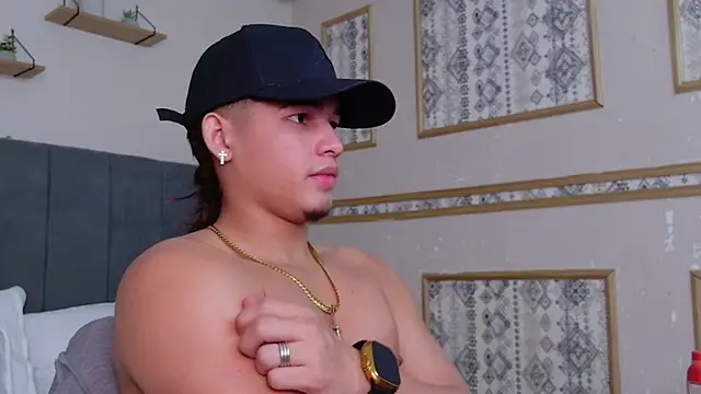 Riky Strong online show from November 5, 3:28 am