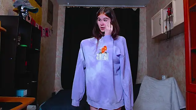 litle owl online show from September 23, 5:05 pm