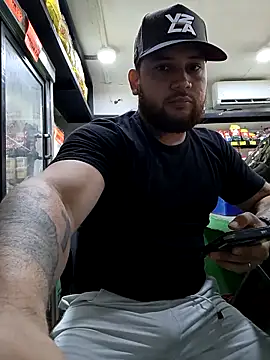 Catire10  online show from November 4, 3:55 pm