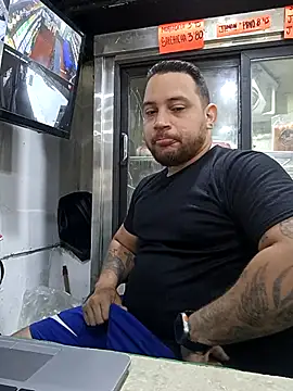 Catire10  online show from November 21, 2:05 pm