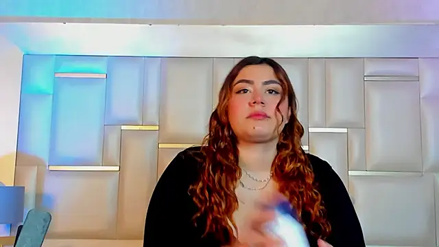 Snapshot of AdelaTaylor chatting on November 21, 11:31 am AdelaTaylor online show from November 21, 11:31 am