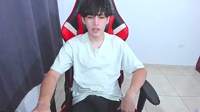 Snapshot of eren_188 chatting on September 11, 3:28 am eren 188 online show from September 11, 3:28 am