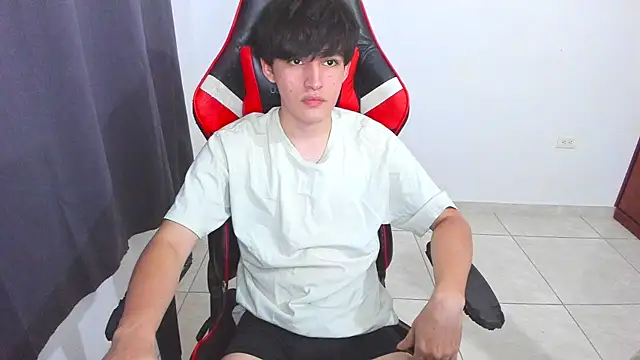 Snapshot of eren_188 chatting on September 16, 1:28 am eren 188 online show from September 16, 1:28 am