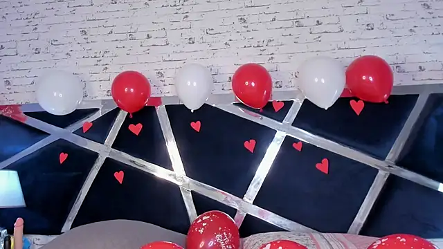 BellaSwwan online show from September 21, 4:14 am