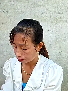 ngocngoc cute online show from October 5, 12:42 am