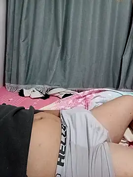 CWQ123 online show from November 12, 9:47 pm