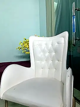 Spa-LinhLinh online show from September 18, 7:21 am