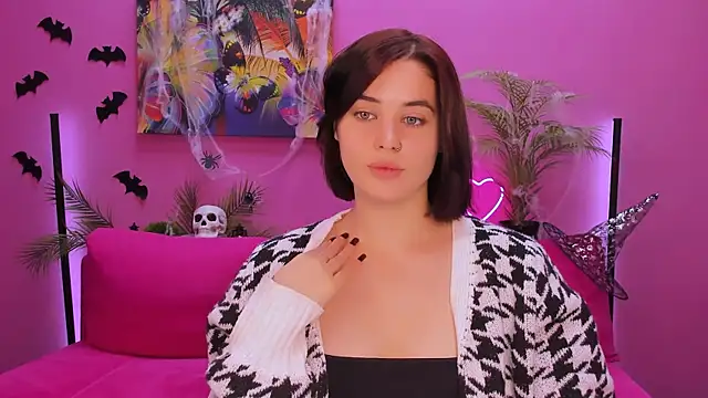 lil angel  online show from November 5, 12:27 pm