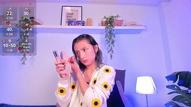 Snapshot of Vampgyal chatting on October 6, 8:06 pm Vampgyal online show from October 6, 8:06 pm