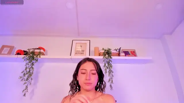 Snapshot of Vampgyal chatting on November 25, 10:21 pm Vampgyal online show from November 25, 10:21 pm