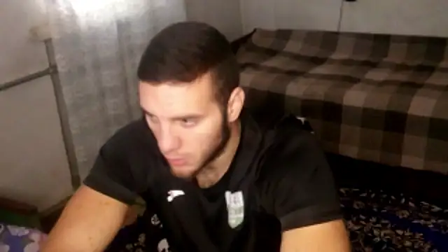 Jordan1Dior online show from October 13, 6:13 am