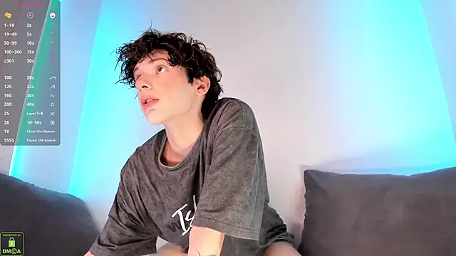 ColeStorm online show from October 13, 8:31 pm