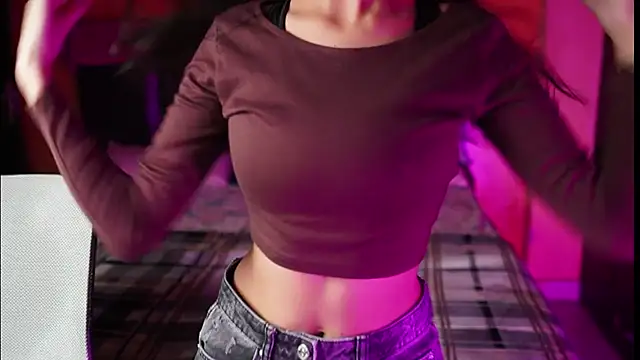 NidhiChandra online show from September 17, 10:50 am